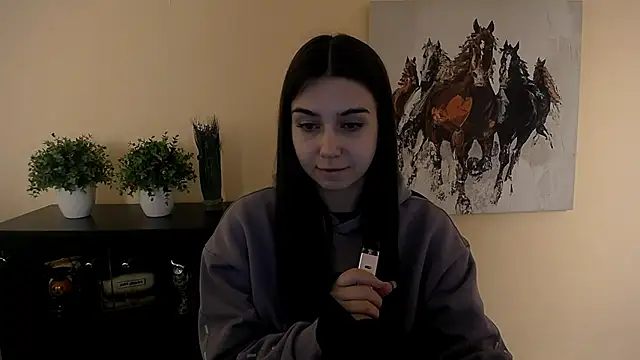 Snapshot of Lili_magic chatting on November 20, 2025, 1:56 pm Lili magic online show from November 20, 2025, 1:56 pm