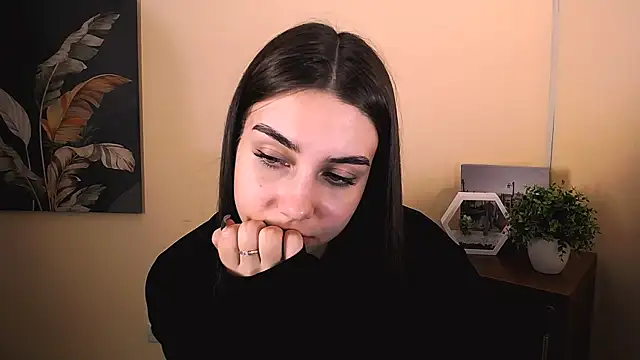 Snapshot of Lili_magic chatting on October 4, 2025, 12:17 pm Lili magic online show from October 4, 2025, 12:17 pm