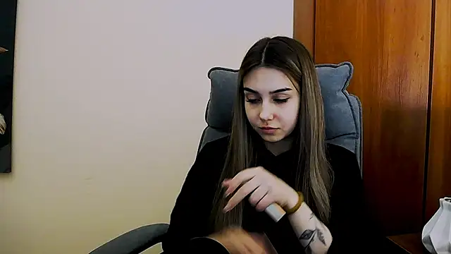 Snapshot of Lili_magic chatting on March 20, 2025, 1:04 pm Lili magic online show from March 20, 2025, 1:04 pm