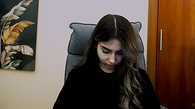 Snapshot of Lili_magic chatting on March 3, 2025, 1:23 pm Lili magic online show from March 3, 2025, 1:23 pm