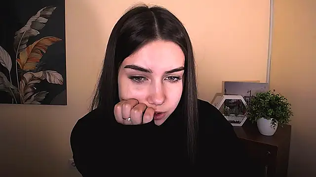 Snapshot of Lili_magic chatting on October 9, 2025, 7:31 am Lili magic online show from October 9, 2025, 7:31 am