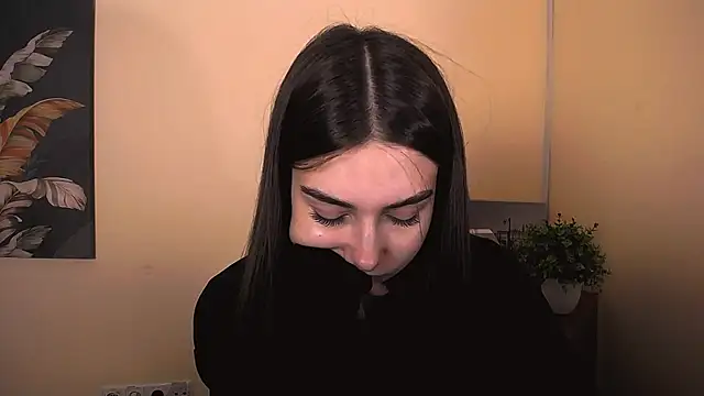 Snapshot of Lili_magic chatting on October 18, 2025, 7:21 am Lili magic online show from October 18, 2025, 7:21 am