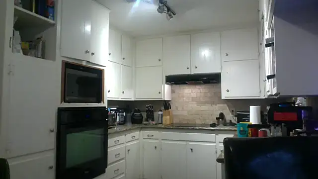 bella8769 online show from February 26, 2026, 2:39 pm