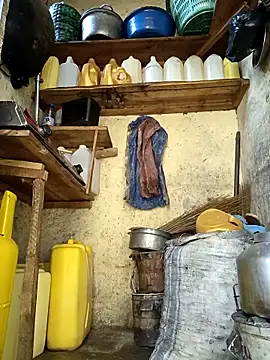 Snapshot of pretty_amaal chatting on October 17, 2025, 7:22 am pretty amaal online show from October 17, 2025, 7:22 am