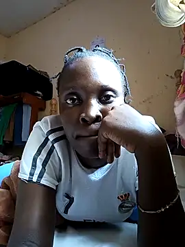 Snapshot of pretty_amaal chatting on December 2, 2025, 11:01 am pretty amaal online show from December 2, 2025, 11:01 am