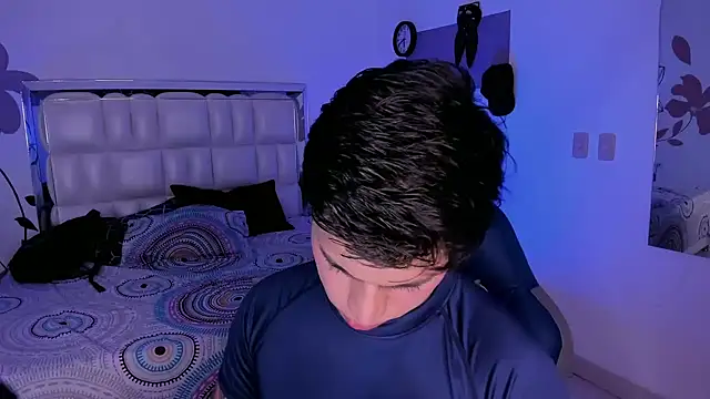 Snapshot of Niicky1_ chatting on February 26, 2025, 9:20 pm Niicky1 online show from February 26, 2025, 9:20 pm