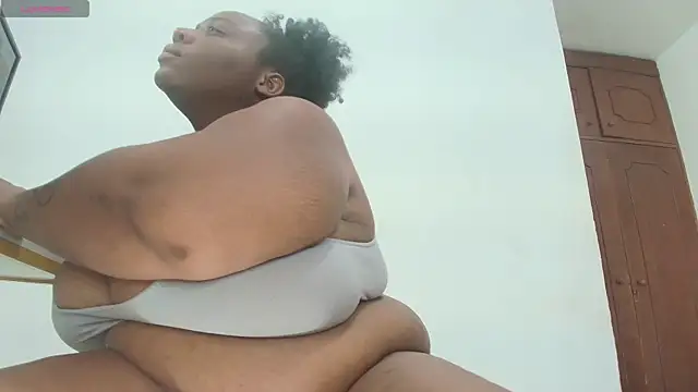 Breisy bigboobs online show from January 8, 2026, 6:58 pm