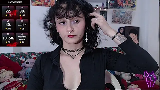 Snapshot of kitty22_ chatting on December 15, 2025, 3:40 pm kitty22 online show from December 15, 2025, 3:40 pm