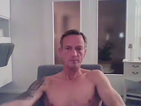 dirks71 online show from March 19, 2025, 6:12 pm