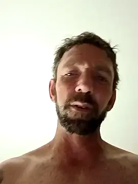 Treemandude online show from November 3, 2025, 8:18 am