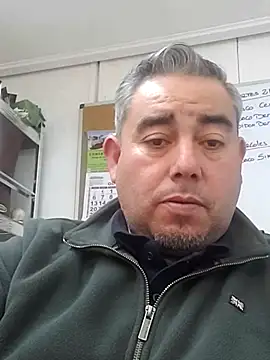 Snapshot of Manolete007x chatting on October 21, 2025, 10:31 pm Manolete007x online show from October 21, 2025, 10:31 pm