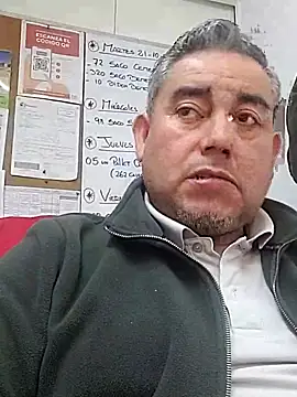 Snapshot of Manolete007x chatting on October 23, 2025, 11:14 pm Manolete007x online show from October 23, 2025, 11:14 pm