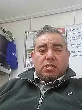 Snapshot of Manolete007x chatting on September 23, 2025, 10:06 pm Manolete007x online show from September 23, 2025, 10:06 pm