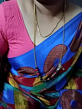 Snapshot of Omana-kutty chatting on February 4, 2025, 3:33 am Omana-kutty online show from February 4, 2025, 3:33 am