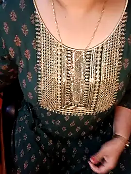 Snapshot of Omana-kutty chatting on March 21, 2025, 1:56 pm Omana-kutty online show from March 21, 2025, 1:56 pm