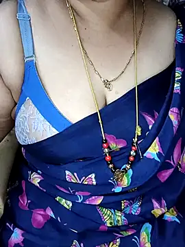 Snapshot of Omana-kutty chatting on February 26, 2025, 8:06 am Omana-kutty online show from February 26, 2025, 8:06 am