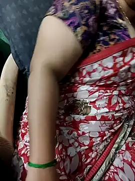 Snapshot of Omana-kutty chatting on February 7, 2025, 6:45 am Omana-kutty online show from February 7, 2025, 6:45 am