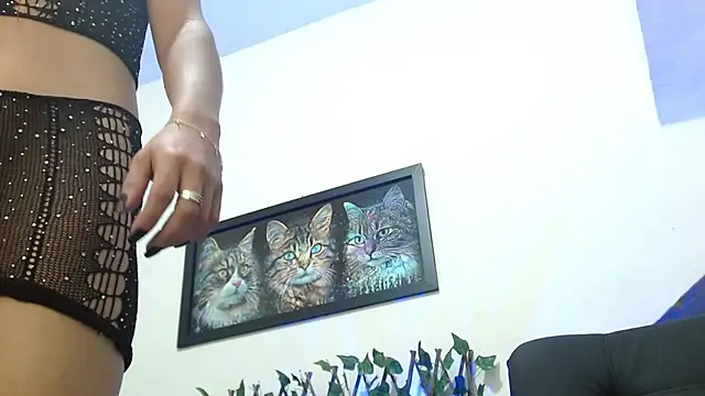 lady scarlettt online show from March 6, 2025, 4:30 am