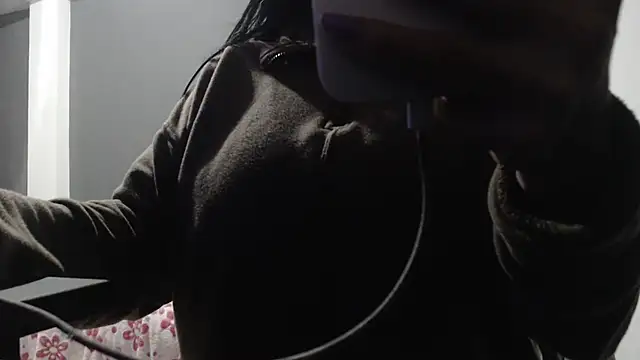 Janna099 online show from February 6, 2026, 9:33 pm