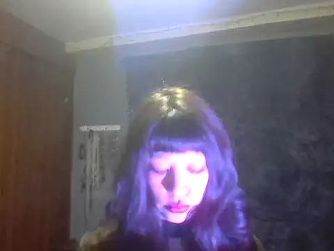 Snapshot of Fo0xybby chatting on May 15, 2026, 11:36 pm Fo0xybby online show from May 15, 2026, 11:36 pm