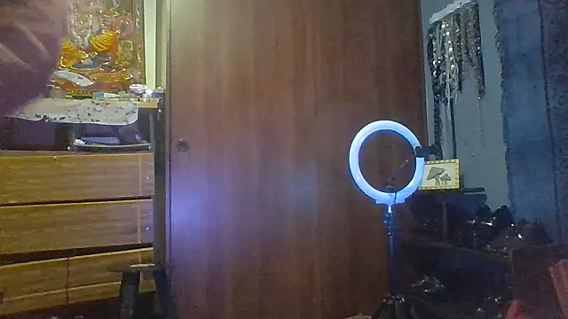 Fo0xybby online show from July 23, 2026, 1:08 am