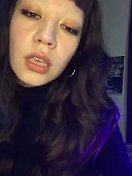 Fo0xybby online show from July 28, 2026, 2:41 am