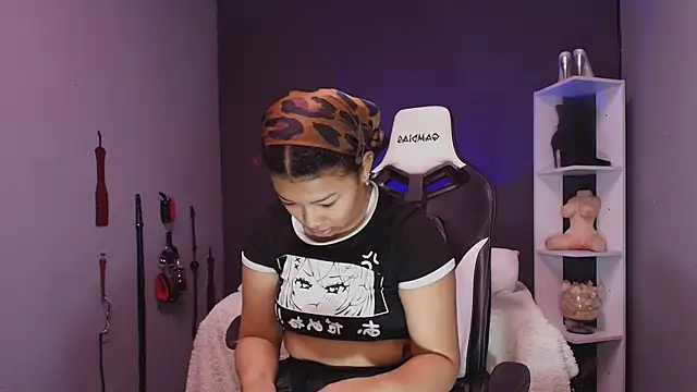 JadaRoberts online show from November 19, 2025, 12:16 pm