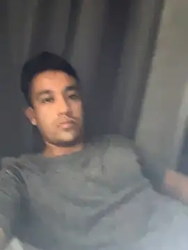 Magicerosxx69 online show from November 6, 2025, 4:00 pm