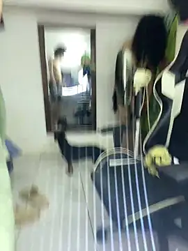 TheKing6ix9ine69 online show from October 30, 2025, 4:22 am