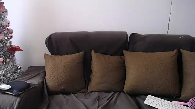 Snapshot of sara_winehouse1 chatting on January 13, 2025, 1:49 pm sara winehouse1 online show from January 13, 2025, 1:49 pm