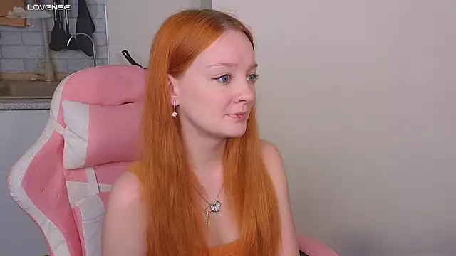 Snapshot of Radiants_two chatting on May 21, 2026, 2:58 pm Radiants two online show from May 21, 2026, 2:58 pm