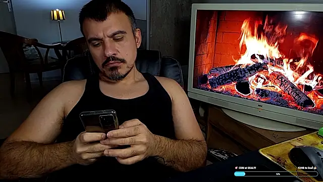 officeman7 online show from February 4, 2026, 3:29 pm