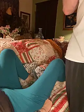 sexyasscougar online show from April 11, 2026, 7:45 am