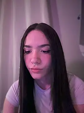 Snapshot of ShannonShanny chatting on March 20, 2025, 7:35 pm ShannonShanny online show from March 20, 2025, 7:35 pm