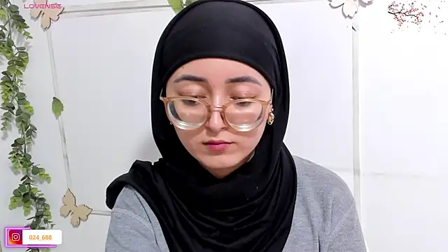 aysel elid online show from June 14, 2026, 7:37 pm