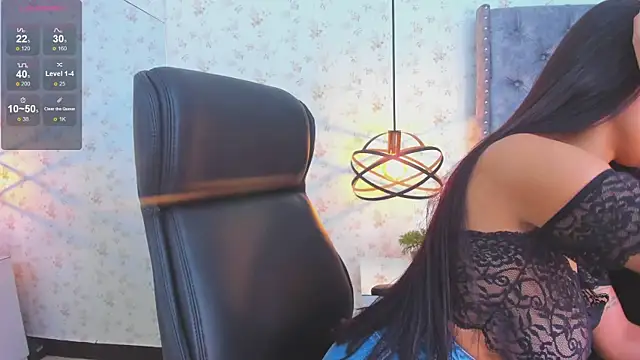 Snapshot of ChloeHarper_ chatting on October 28, 2025, 1:43 pm ChloeHarper online show from October 28, 2025, 1:43 pm