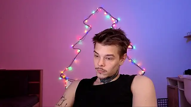 DENIS HERE online show from November 28, 2025, 8:31 pm