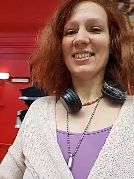 Exhibitionsplit online show from November 20, 2025, 11:44 am