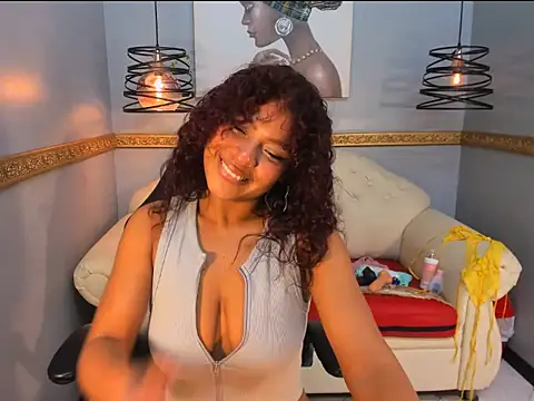 Snapshot of Naomi_Tylers chatting on November 20, 2025, 12:22 am Naomi Tylers online show from November 20, 2025, 12:22 am