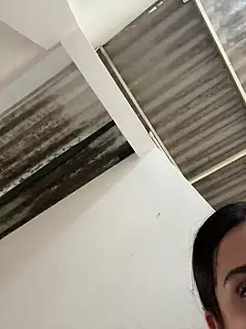 violet-333 online show from February 26, 2025, 9:31 pm