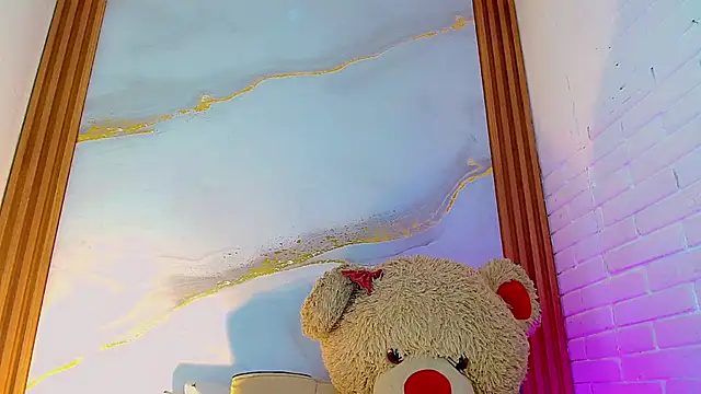 Snapshot of CoralineSweett chatting on December 5, 2025, 9:23 pm CoralineSweett online show from December 5, 2025, 9:23 pm