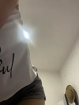 cristel 17 online show from January 15, 2026, 9:07 pm