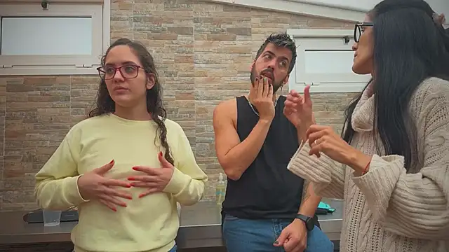 barfantasy online show from October 4, 2025, 9:22 am