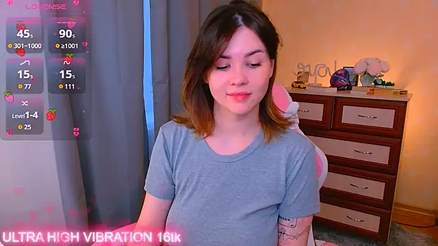 Snapshot of cutie_mili chatting on September 25, 2025, 6:52 am cutie mili online show from September 25, 2025, 6:52 am