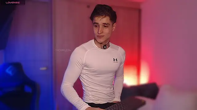 Snapshot of thomklein chatting on November 24, 2025, 9:09 am thomklein online show from November 24, 2025, 9:09 am