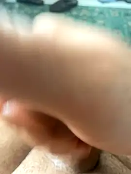 azginnn35 online show from November 2, 2025, 11:37 am