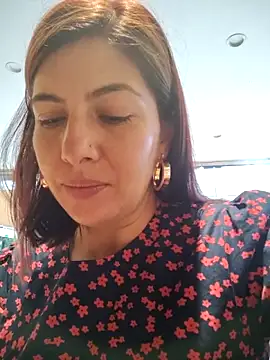 Snapshot of scarlett_moore chatting on October 26, 2025, 2:28 pm scarlett moore online show from October 26, 2025, 2:28 pm