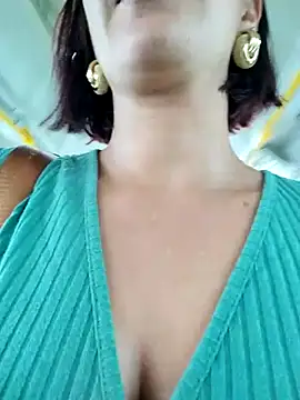 Snapshot of scarlett_moore chatting on March 16, 2025, 9:47 pm scarlett moore online show from March 16, 2025, 9:47 pm