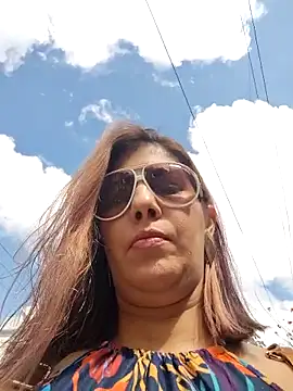 Snapshot of scarlett_moore chatting on December 14, 2025, 3:06 pm scarlett moore online show from December 14, 2025, 3:06 pm