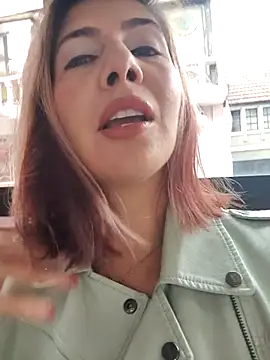 Snapshot of scarlett_moore chatting on October 11, 2025, 3:02 pm scarlett moore online show from October 11, 2025, 3:02 pm